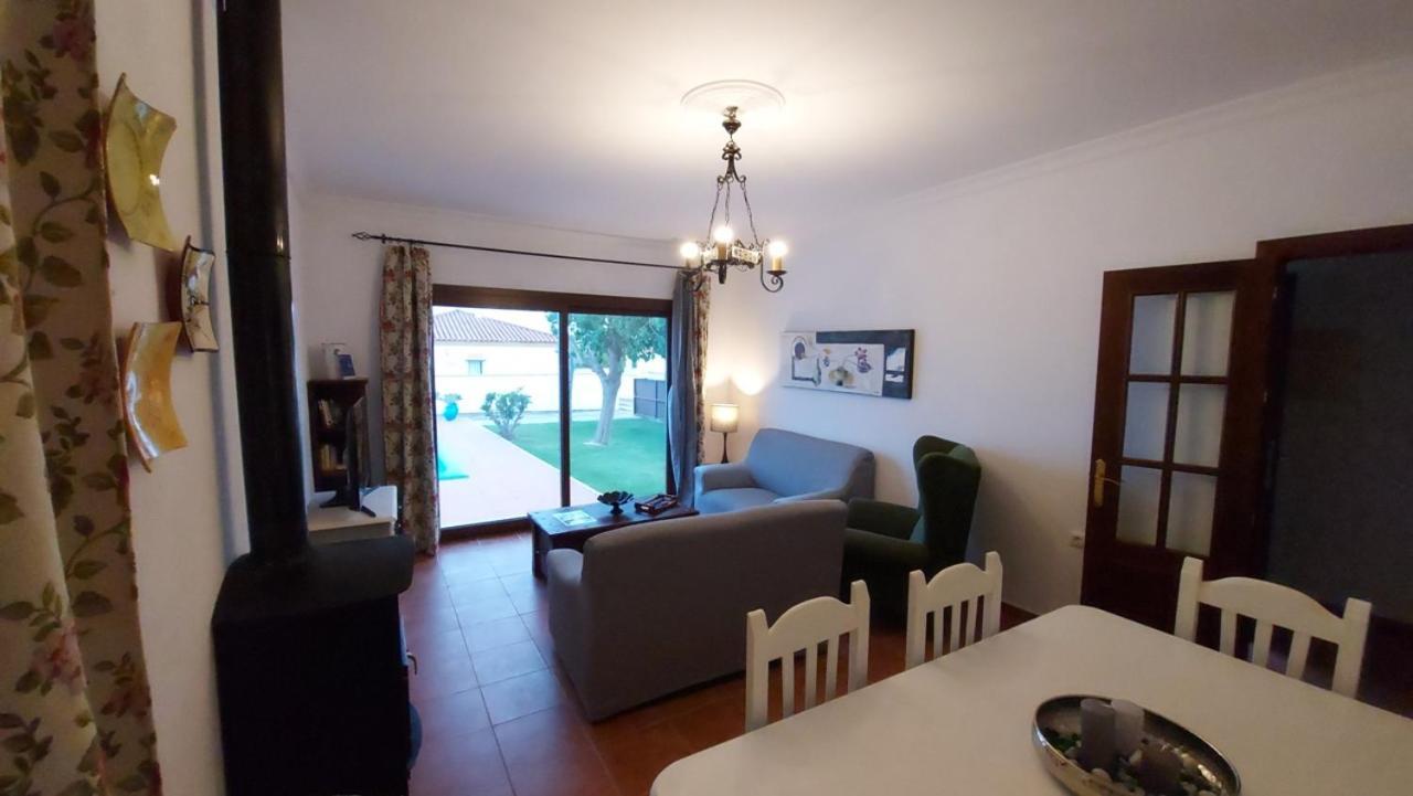 Chalet Las Adelfas Chaparrillo Conil De La Frontera Exterior photo